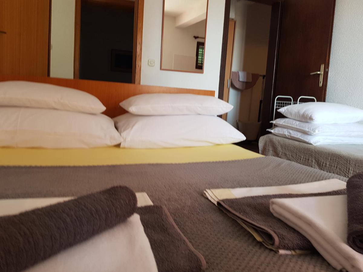 Apartmani Laguna Gradac  Eksteriør bilde